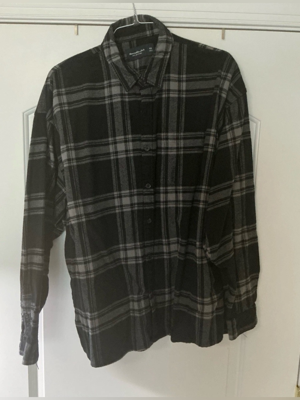 Size XXL - Abercrombie & Fitch Soft Cotton Black Plaid Button Flannel Shirt
